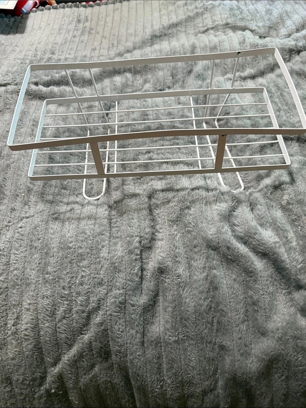 White Over-The-Tub Bath Shelf - Sturdy Metal Rack